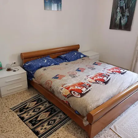 Deluxe Appartament Near Racetrack 110 Mq 4 People